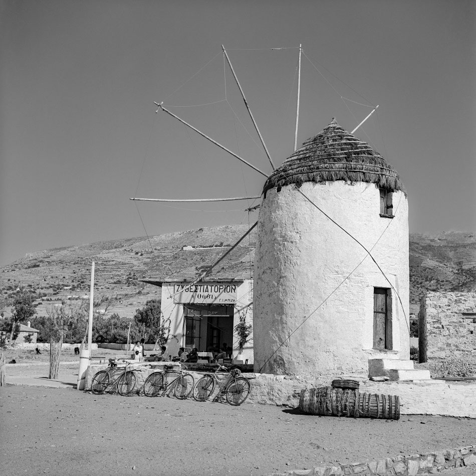 Paros Park presents Robert McCabe