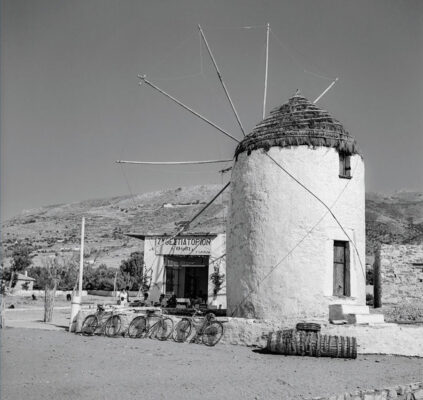 Paros Park presents Robert McCabel